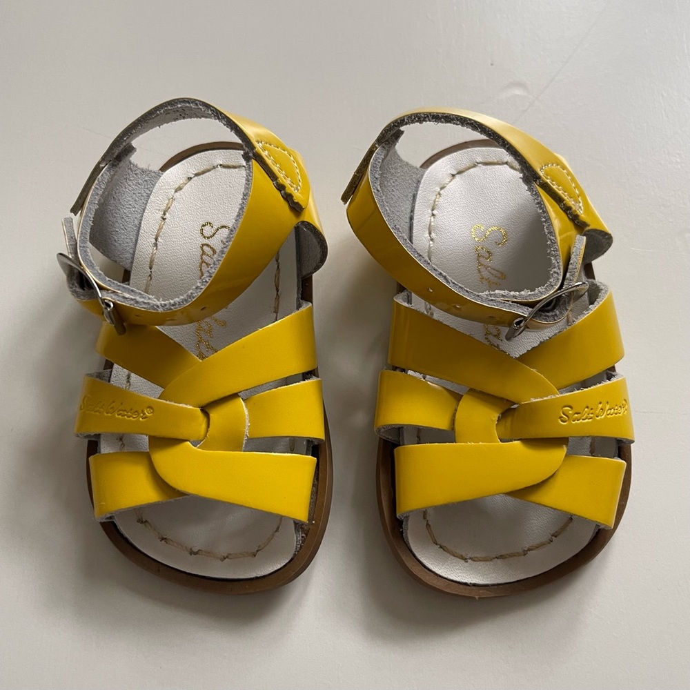 Salt Water Baby Unisex Original Sandal - Shiny Yellow - Size 3 / US 4